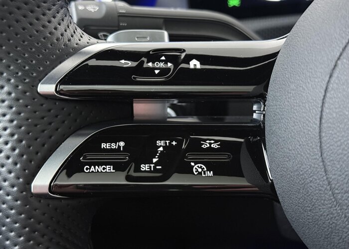 Mercedes-Benz CLA-Klasse 180 Business Solution AMG