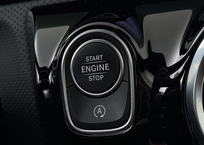 Mercedes-Benz CLA-Klasse 180 Business Solution AMG