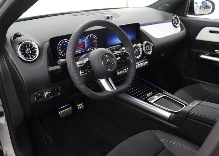Mercedes-Benz GLA 250 e 140 Years Edition