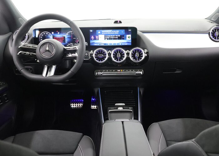 Mercedes-Benz GLA 250 e 140 Years Edition