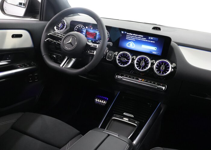 Mercedes-Benz GLA 250 e 140 Years Edition