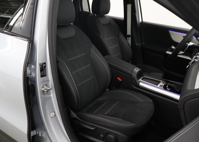 Mercedes-Benz GLA 250 e 140 Years Edition