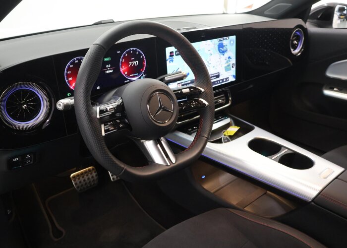 Mercedes-Benz CLA-Klasse 180 Business Solution AMG