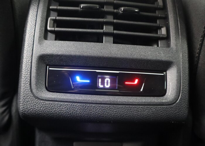 Volkswagen Golf 2.0 TSI GTI