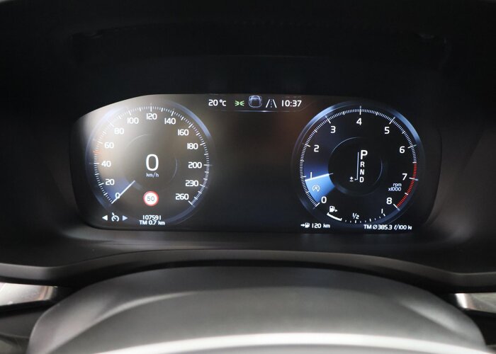 Volvo V60 2.0 T5 Momentum Pro