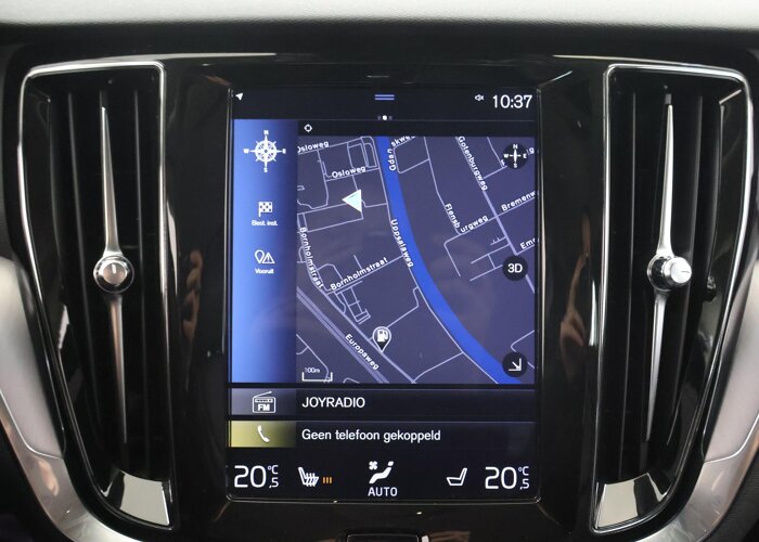 Volvo V60 2.0 T5 Momentum Pro