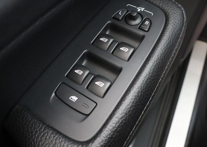 Volvo V60 2.0 T5 Momentum Pro
