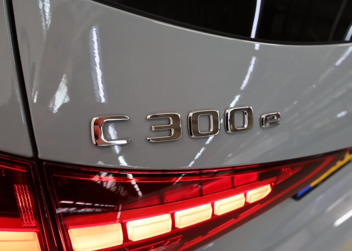 Mercedes-Benz C-Klasse Estate 300e 140 Years Edition
