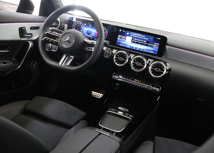 Mercedes-Benz CLA-Klasse 180 Business Solution AMG