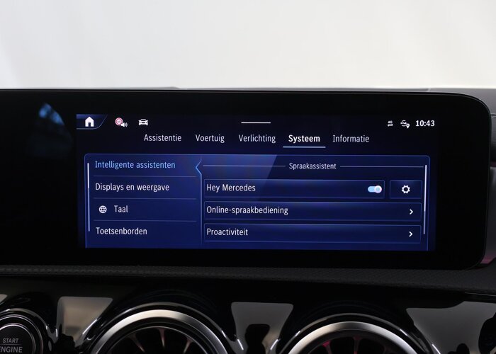 Mercedes-Benz CLA-Klasse 180 Business Solution AMG