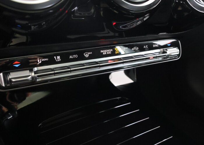 Mercedes-Benz CLA-Klasse 180 Business Solution AMG