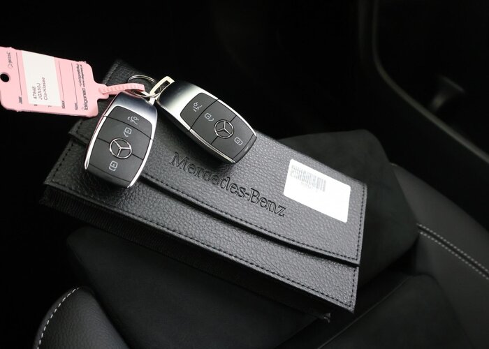 Mercedes-Benz CLA-Klasse 180 Business Solution AMG