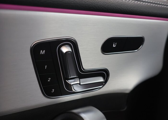 Mercedes-Benz CLA-Klasse 180 Business Solution AMG