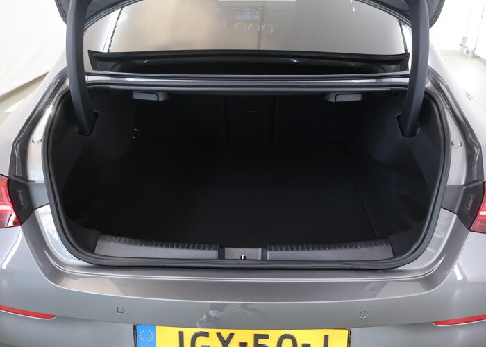 Mercedes-Benz CLA-Klasse 180 Business Solution AMG
