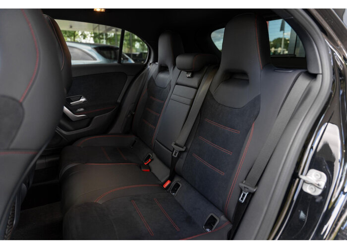 Mercedes-Benz A-Klasse 180 Business Solution AMG