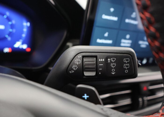 Ford FOCUS Wagon 1.0 EcoBoost Hybrid ST Line X