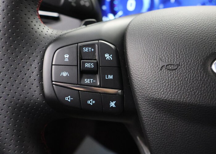 Ford FOCUS Wagon 1.0 EcoBoost Hybrid ST Line X