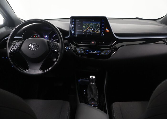 Toyota C-HR 1.8 Hybrid Business Plus