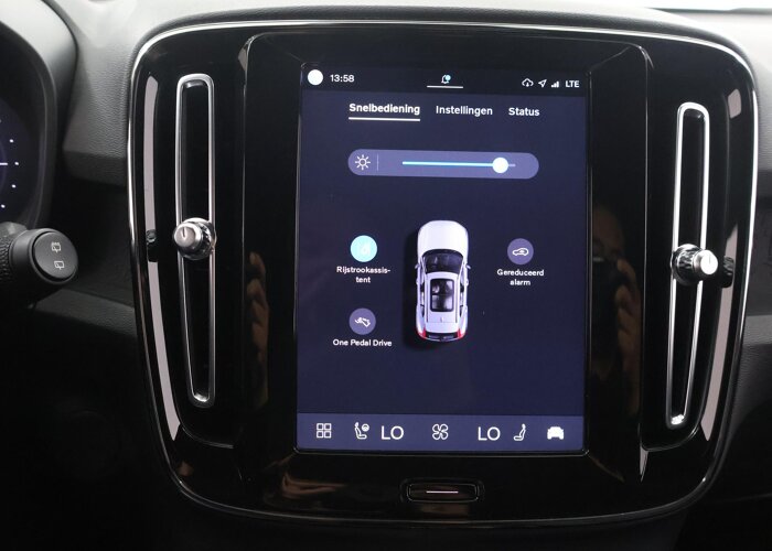 Volvo XC40 Recharge Plus