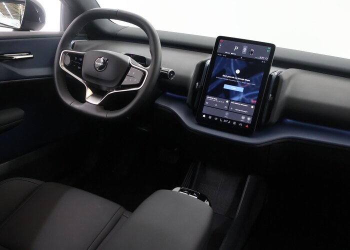 Volvo EX30 Twin Motor Performance Plus 69 kWh