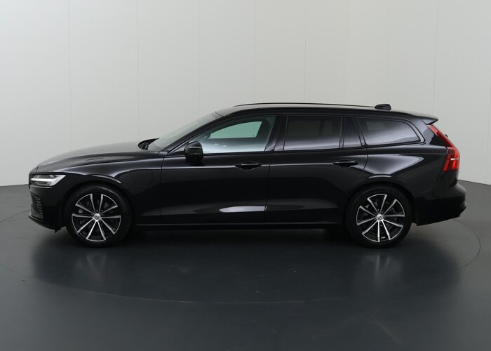 Volvo V60 2.0 T8 Plug-in hybrid AWD Plus Dark
