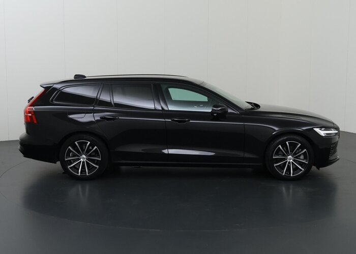 Volvo V60 2.0 T8 Plug-in hybrid AWD Plus Dark
