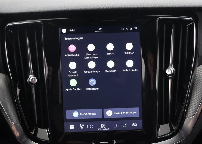 Volvo V60 2.0 T8 Plug-in hybrid AWD Plus Dark