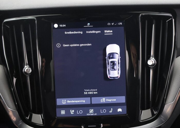 Volvo V60 2.0 T8 Plug-in hybrid AWD Plus Dark
