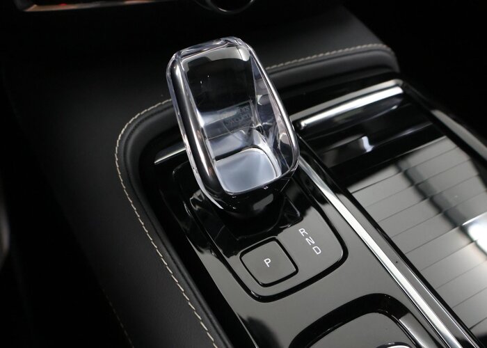 Volvo V60 2.0 T8 Plug-in hybrid AWD Plus Dark
