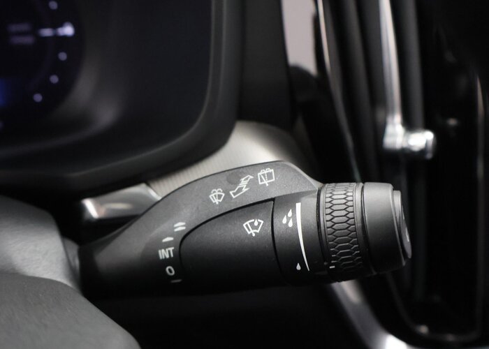 Volvo V60 2.0 T8 Plug-in hybrid AWD Plus Dark