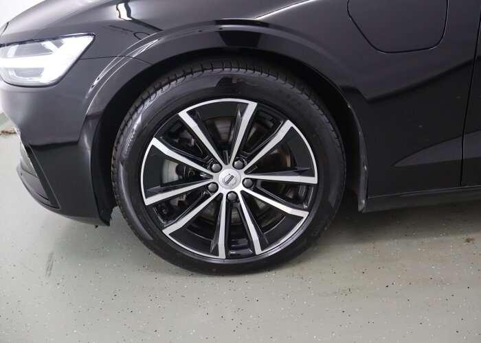 Volvo V60 2.0 T8 Plug-in hybrid AWD Plus Dark