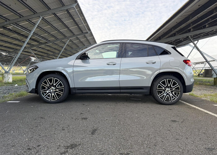 Mercedes-Benz GLA 250 e 140 Years Edition