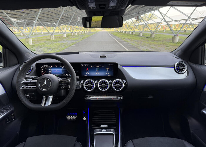 Mercedes-Benz GLA 250 e 140 Years Edition
