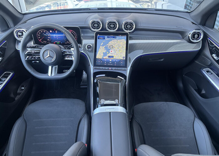 Mercedes-Benz GLC 300e 4MATIC Sport Edition