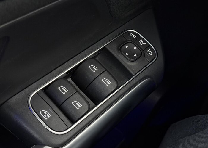Mercedes-Benz B-Klasse 250 e Business Solution AMG