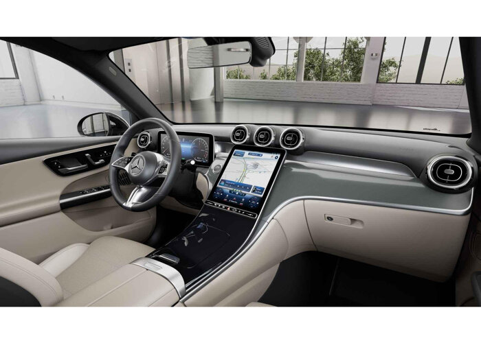 Mercedes-Benz GLC 300e 4MATIC Luxury Line