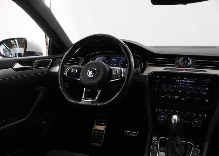 Volkswagen Arteon 2.0 TSI Business R Exclusive