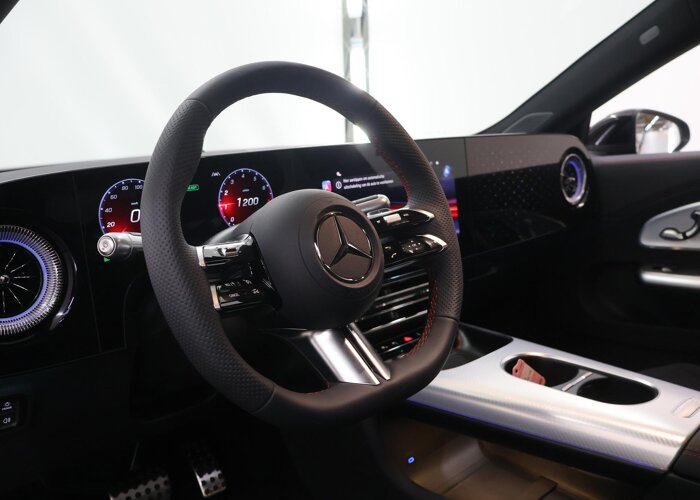 Mercedes-Benz CLA-Klasse 180 Business Solution AMG