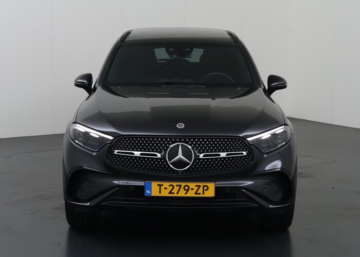 Mercedes-Benz GLC 300e 4MATIC AMG Line
