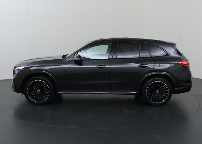 Mercedes-Benz GLC 300e 4MATIC AMG Line