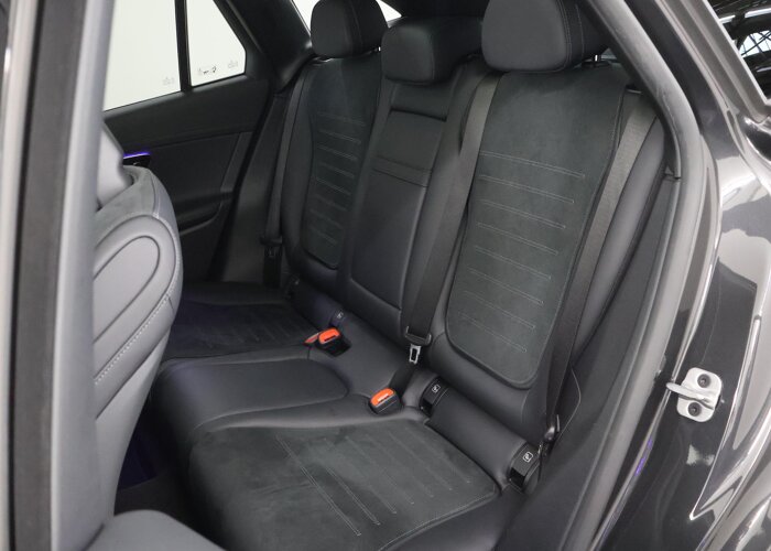 Mercedes-Benz GLC 300e 4MATIC AMG Line