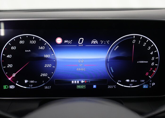 Mercedes-Benz GLC 300e 4MATIC AMG Line