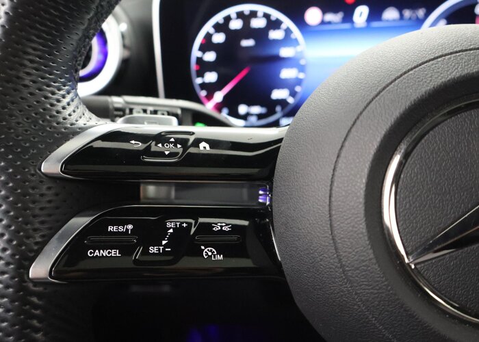 Mercedes-Benz GLC 300e 4MATIC AMG Line