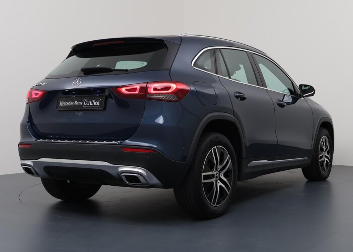 Mercedes-Benz GLA 250 e AMG Line