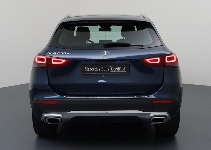 Mercedes-Benz GLA 250 e AMG Line