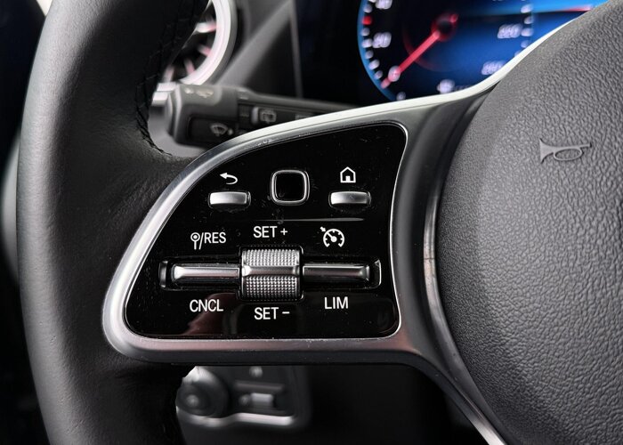 Mercedes-Benz GLA 250 e AMG Line