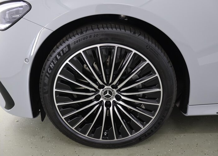 Mercedes-Benz E-Klasse 300e Sport Edition