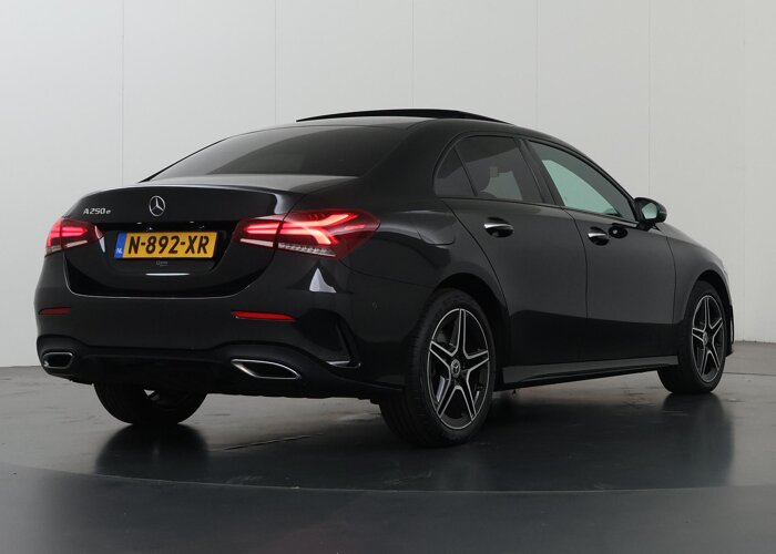 Mercedes-Benz A-Klasse 250 e Business Solution AMG Limited