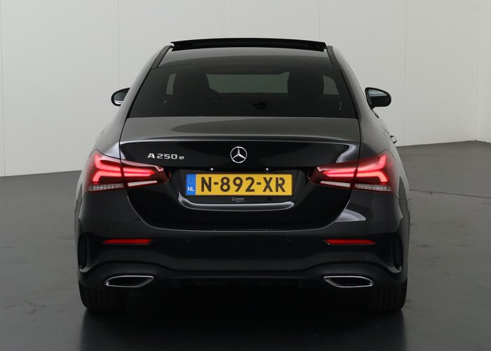 Mercedes-Benz A-Klasse 250 e Business Solution AMG Limited