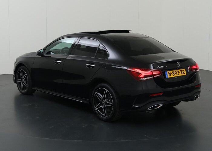 Mercedes-Benz A-Klasse 250 e Business Solution AMG Limited